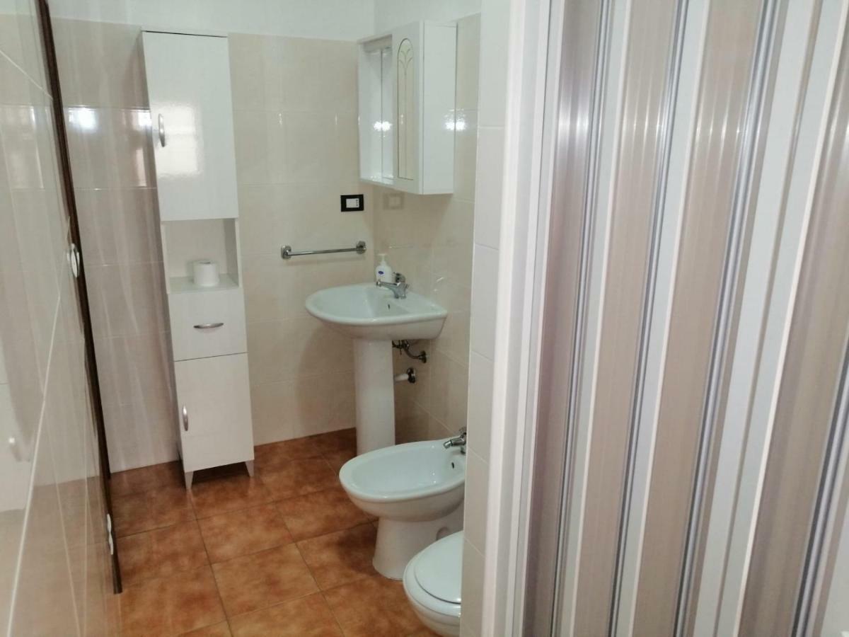 Appartamento con 2 Camere da Letto