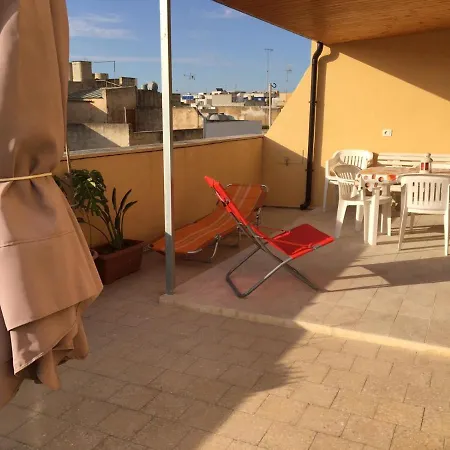 Il Terrazzo Del Pittore-2