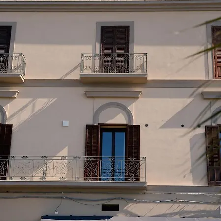 Kalibia Rooms And Suites-2